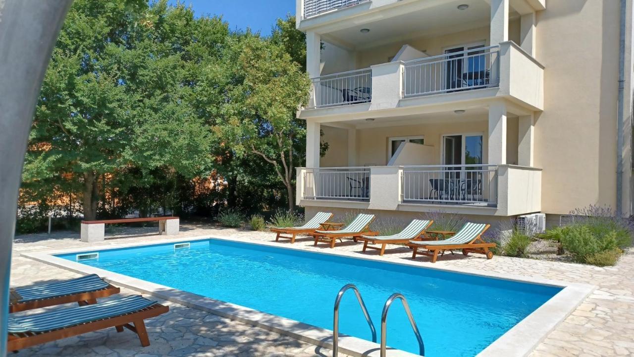 Apartmani Ivica 克尔克 外观 照片