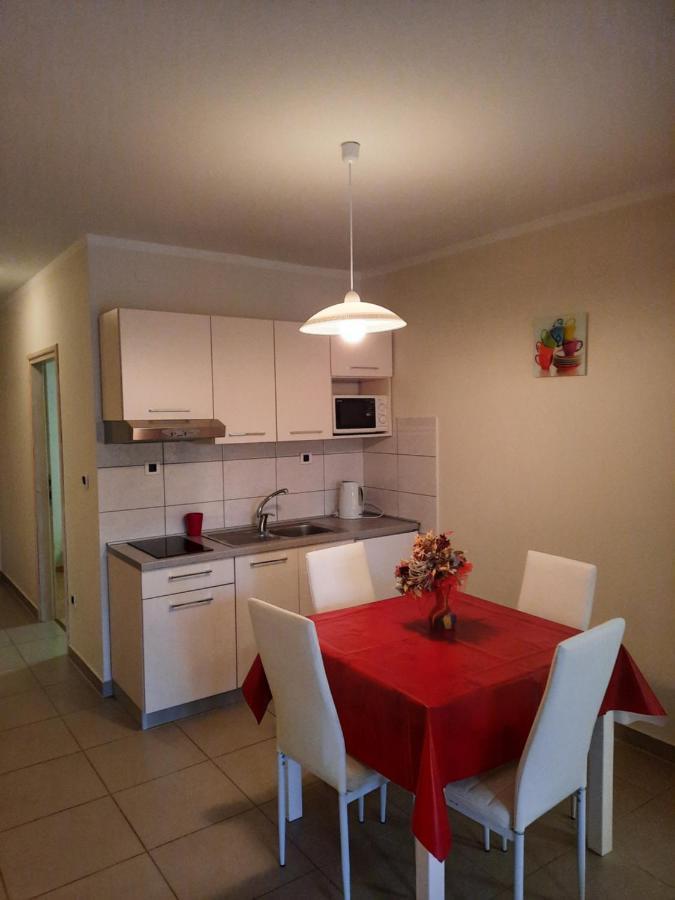 Apartmani Ivica 克尔克 外观 照片
